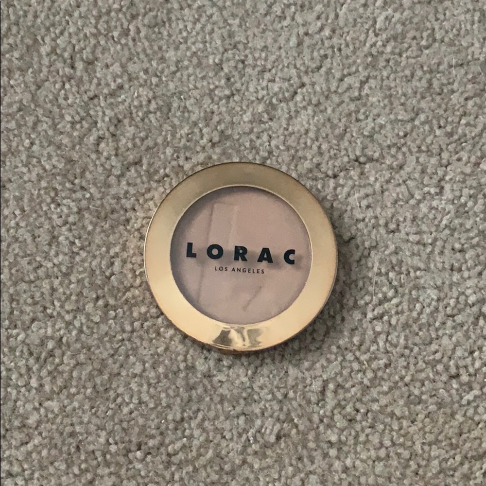Lorac bronzer in pool party